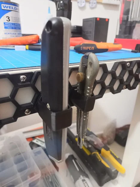 HSW Utility Knife Cutter Holder – Giá đỡ dao rọc giấy/dao cắt cho HSW - Image 2