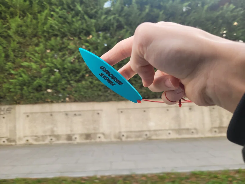 Đồ chơi fidget Finger Airboard - Image 1