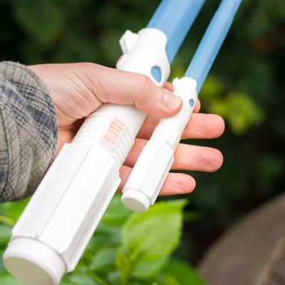Đồ chơi Lightsaber Anakin dạng thu gọn, bền và dễ scale