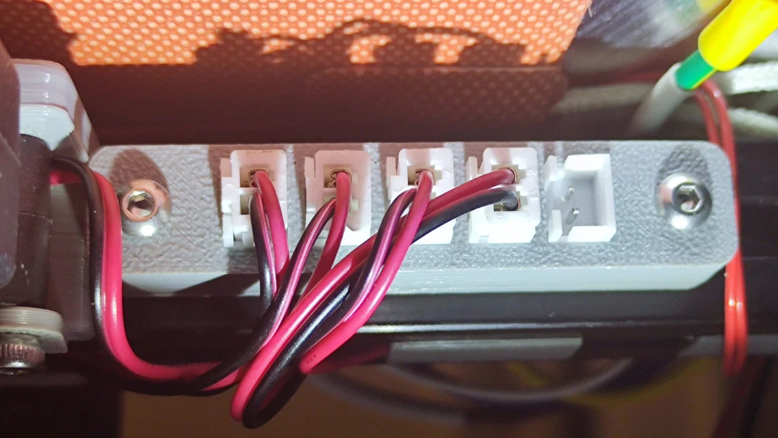 JST-XH 2-pin 5-way splitter (ngàm gắn cho 2020/1515 extrusion) - Image 1