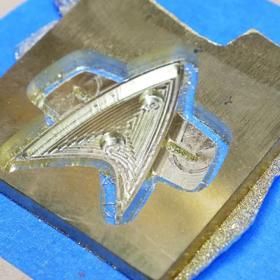 Combadge DS9/Voyager - Star Trek