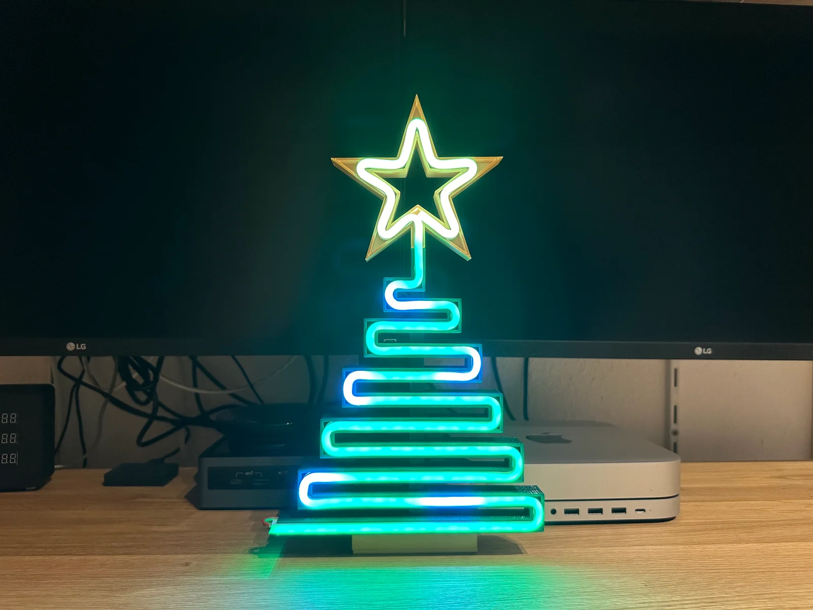 Cây thông Noel neon LED kèm ngôi sao… 1