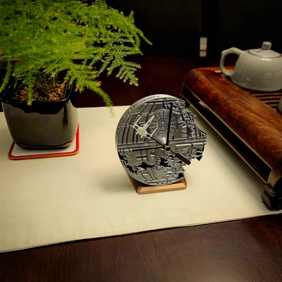 Đồng hồ Death Star để bàn (Desktop Death Star Clock)