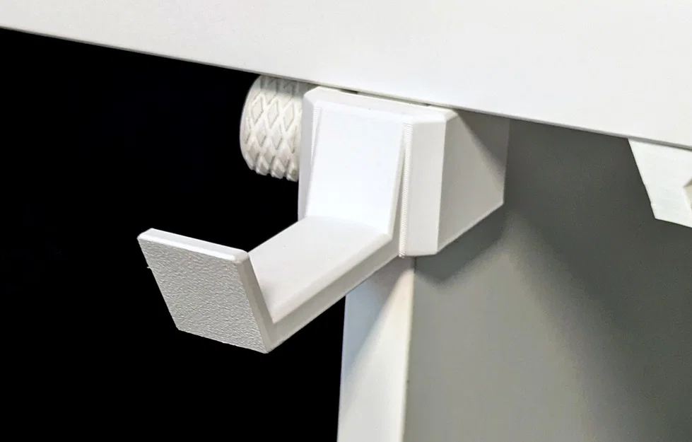 Giá treo tai nghe dọc dạng kẹp (Clamp) tương thích Kallax - Image 1