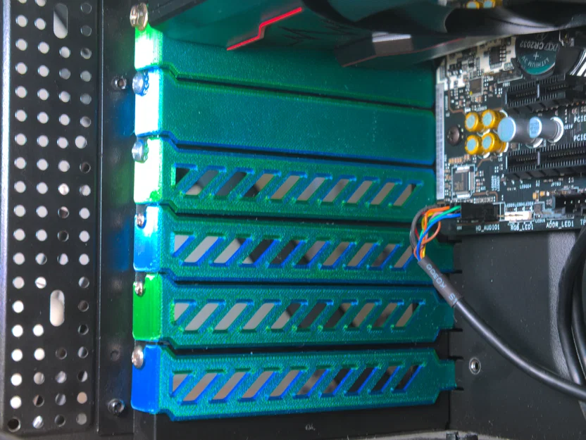 Nắp đậy khe cắm PCIe (PCIe Slot Covers) - Che bụi case máy tính - Image 1