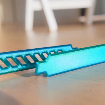 Nắp đậy khe cắm PCIe (PCIe Slot Covers) - Che bụi case máy tính
