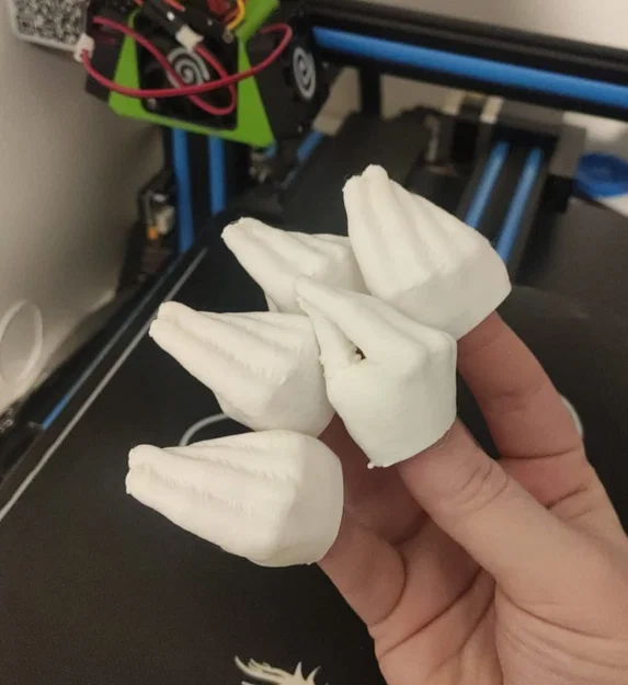 Mô hình ngón tay kiểu Ý (Infinity Italian Gesture) in 3D độc đáo - Image 1