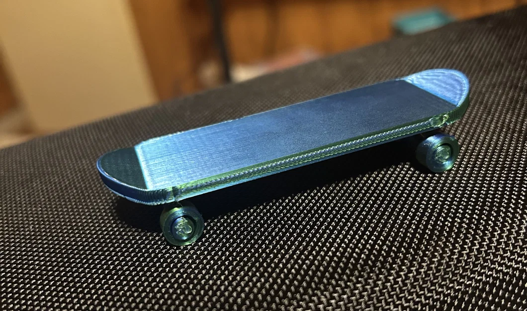 Ván trượt ngón tay Print-in-Place có bánh xe quay (Tech Deck) - Image 3