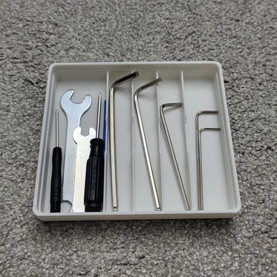 Khay đựng dụng cụ (Tool tray)