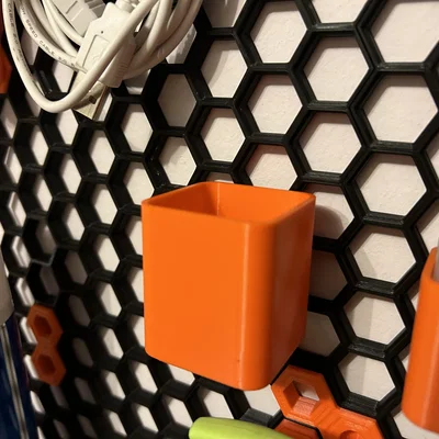 Giá treo 40x40mm cho bảng Honeycomb Storage Wall tiện lợi