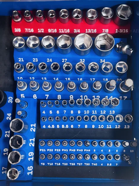 Khay sắp xếp socket nam châm - Parametric OpenSCAD - Image 1