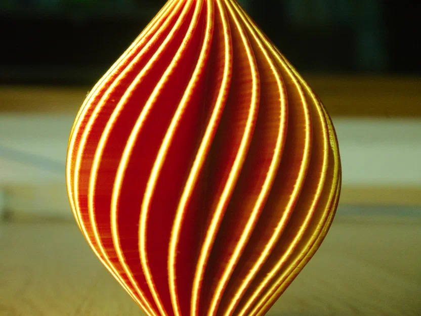 Đồ trang trí Giáng Sinh xoắn – In Vase Mode - Image 3