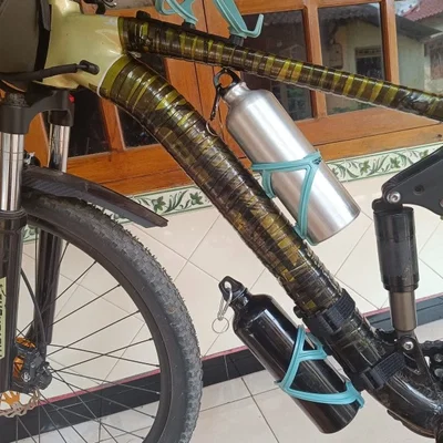Adapter & Slider gắn Bottle Cage lên khung xe/Down Tube