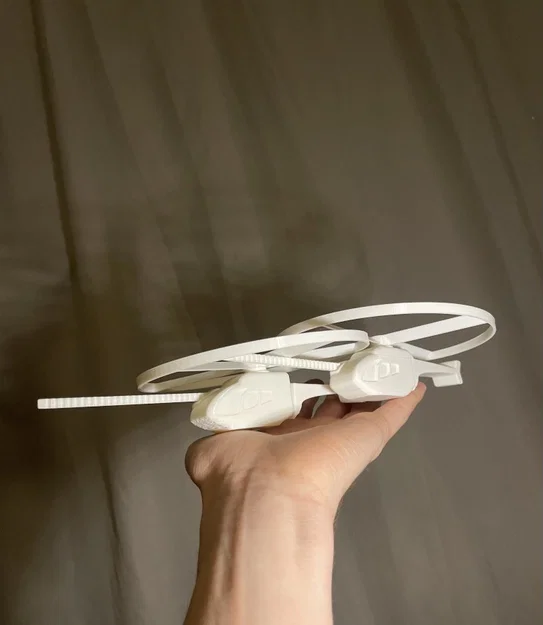 Flying Copter - TOY (Đồ chơi trực thăng bay) - Image 3