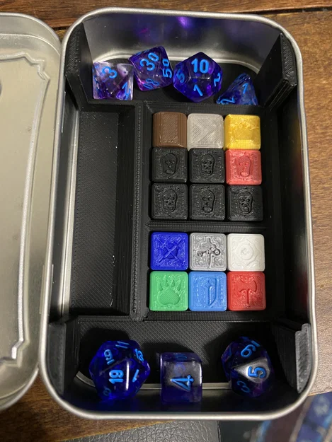 The Shrunken Dungeon (Travel D&D Set) – Bộ D&D bỏ túi tiện mang theo - Image 1