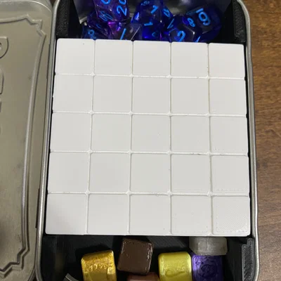 The Shrunken Dungeon (Travel D&D Set) – Bộ D&D bỏ túi tiện mang theo