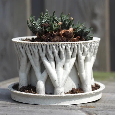 Chậu cây Tree Support (Tree support planter pot)