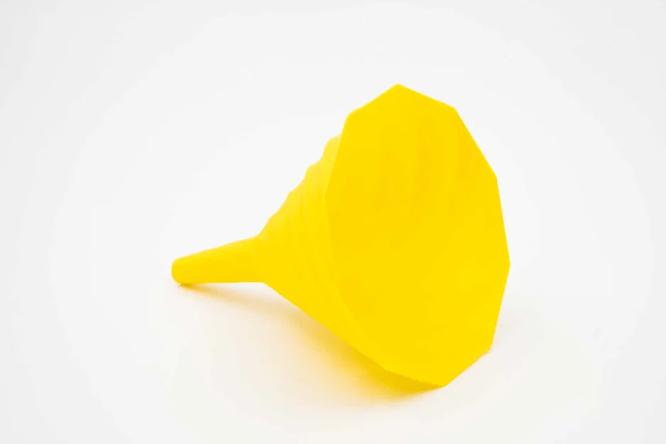 Phễu xoáy đơn giản in Vase Mode (model parametric Fusion) - Image 1