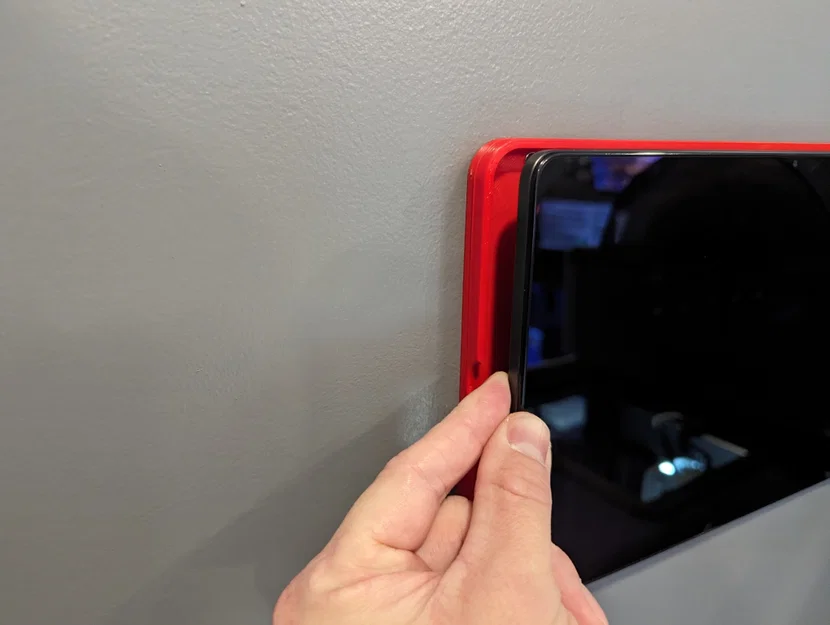 Giá treo tường Amazon Fire Max 11 – Tháo rời dễ dàng - Image 4