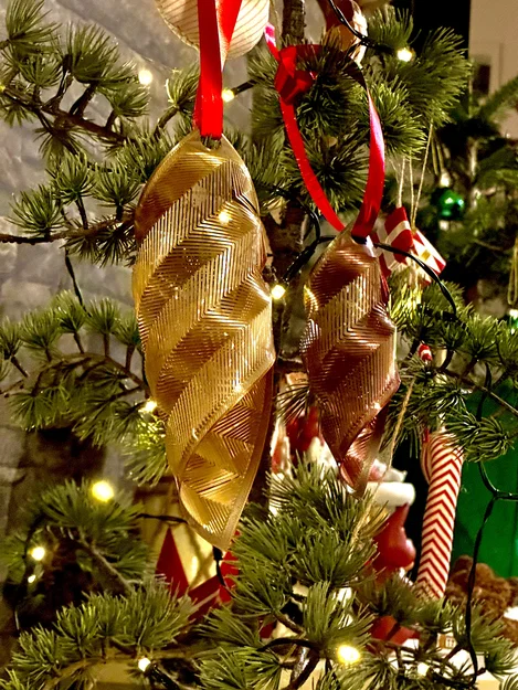 Ornament Xoắn Giáng Sinh – In phẳng (Christmas Twisting Ornament) - Image 2