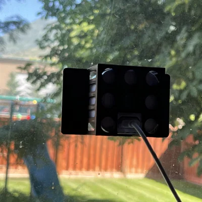 Ngàm gắn camera Blink Mini lên kính cửa sổ (Blink Mini Camera Window Mount)