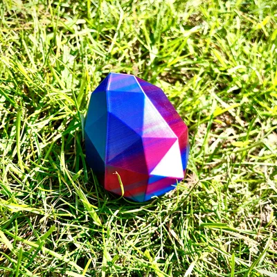 Trứng Low Poly (Low Poly Egg)