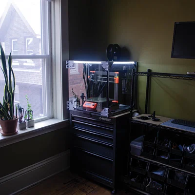 PRISM: Enclosure cho máy in 3D (3D Printer Enclosure)