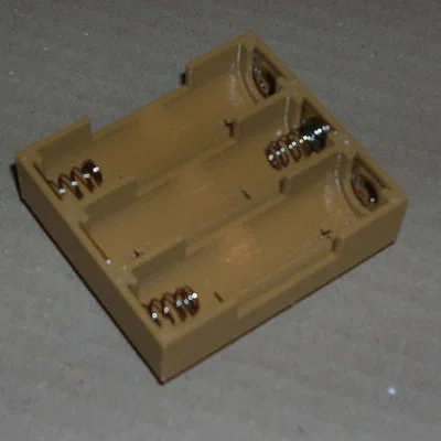 Hộp pin cho 3 viên AA 1.5V mắc nối tiếp