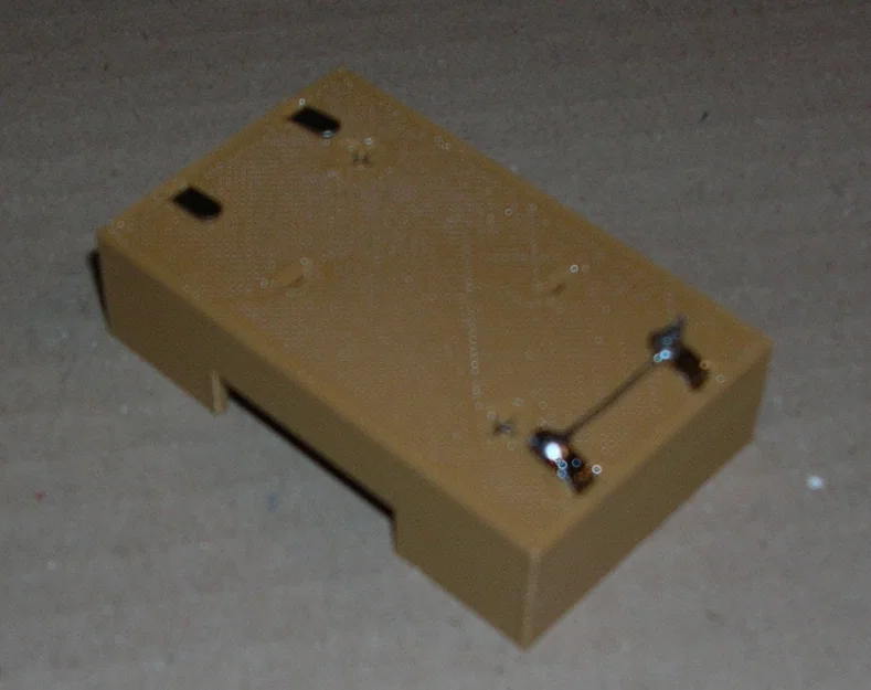 Hộp pin cho 2 viên AA 1.5V mắc nối tiếp - Image 2