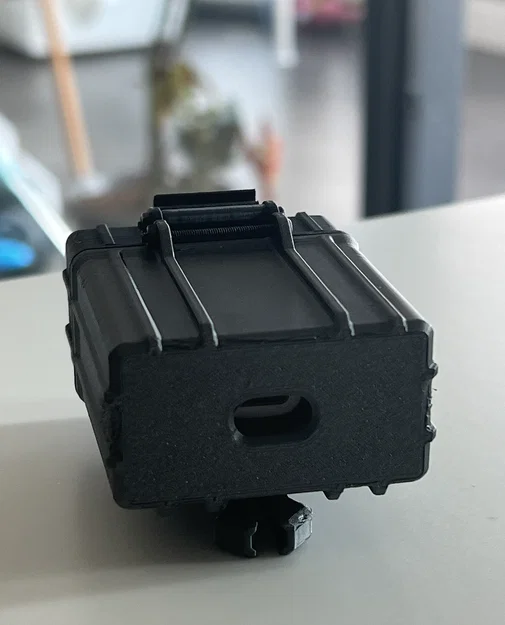 Hộp Airpods 1 case v2 - Image 2