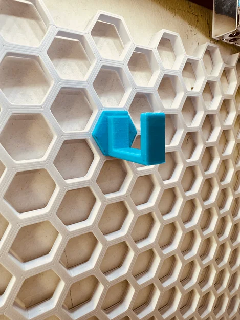 Giá đỡ thước thủy HSW (bản lớn) cho Honeycomb Storage Wall - Image 2