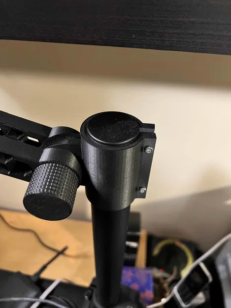 Ngàm kẹp cột cho tay đỡ điện thoại dẻo dai & chắc chắn - Image 1