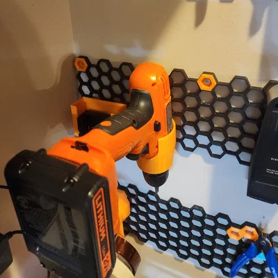 Giá treo tường Multiboard/HSW cho máy khoan Black and Decker