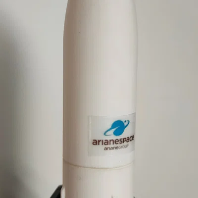 ARIANE 5 (tỉ lệ 1:200) – Mô hình tên lửa ESA