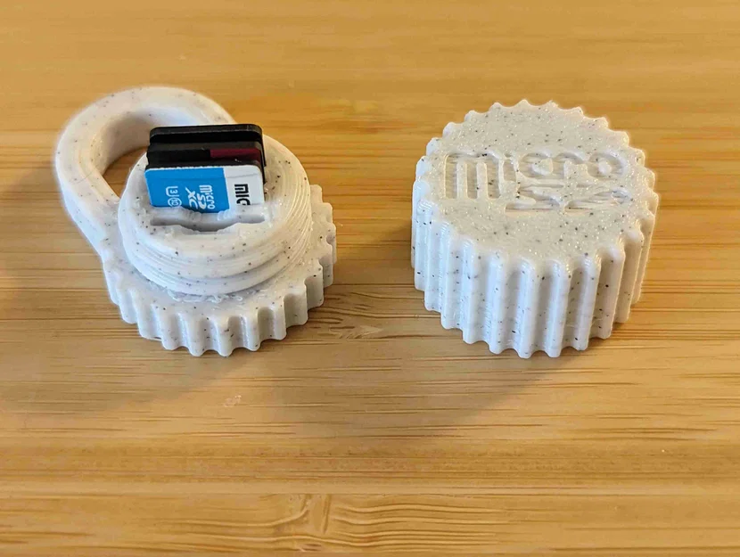 Móc khóa đựng thẻ MicroSD (parametric remix) - Image 6