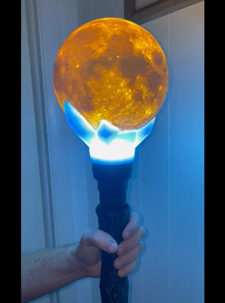 Gậy Lithophane Mặt Trăng/Ngọc (Moon/Gem Lithophane Staff) - Image 1