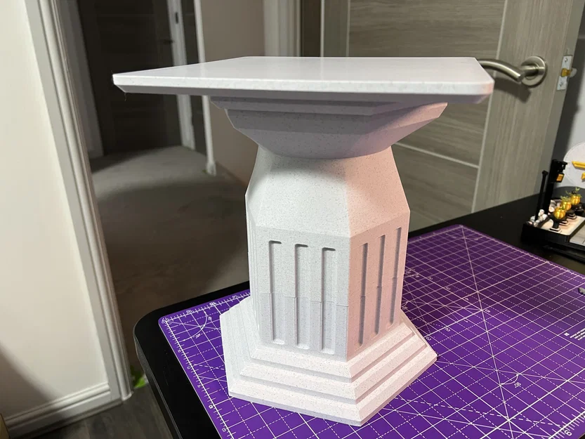 Bệ trưng bày dạng cột (Pedestal Display Stand) – Scale tuỳ nhu cầu - Image 2