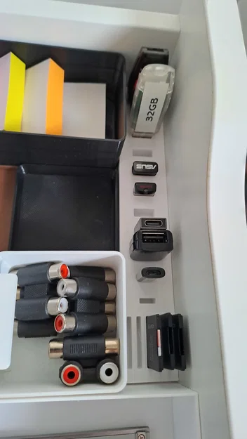 Khay Đựng USB và Thẻ Nhớ Tối Ưu Cho Ngăn Kéo IKEA ALEX - Image 1