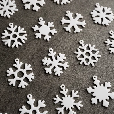 Bộ 25 bông tuyết mini có vòng treo (25 Mini snowflake collection with hanging loop)