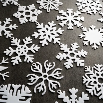 Bộ 34 bông tuyết có khoen treo (Snowflake) / Kolekce sněhových vloček s očky