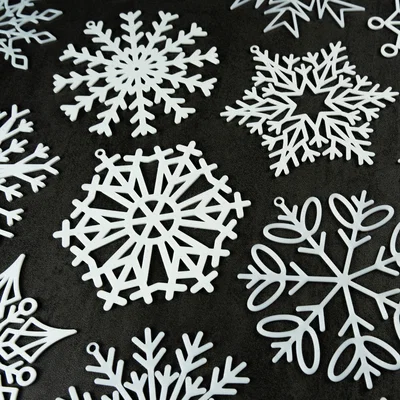 Bộ 26 bông tuyết cỡ lớn có vòng treo (Snowflakes/Schneeflocken)