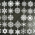 Bộ 34 bông tuyết có khoen treo (Snowflake) – Schneeflocken / Kolekce sněhových vloček - Thumbnail 2