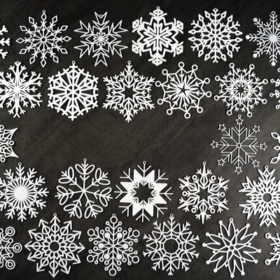 Bộ 26 bông tuyết cỡ lớn có vòng treo (Snowflakes/Schneeflocken)