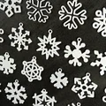 Bộ 30 bông tuyết nhỏ có khoen treo (3–4,5 cm) / Schneeflocken - Thumbnail 2