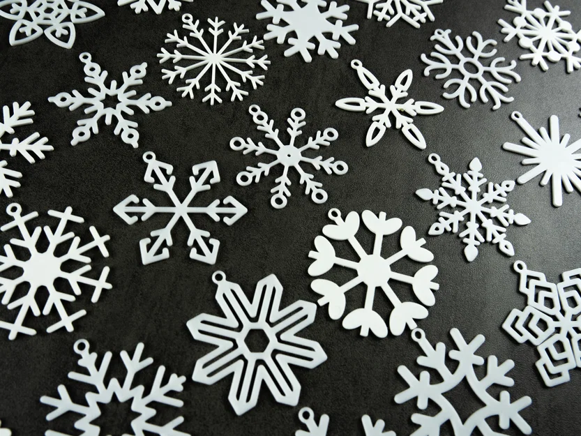 Bộ 34 bông tuyết có khoen treo (34 Snowflake collection with hanging loop) - Image 2