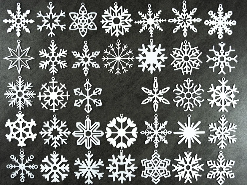 Bộ 34 bông tuyết có khoen treo (34 Snowflake collection with hanging loop) - Image 5