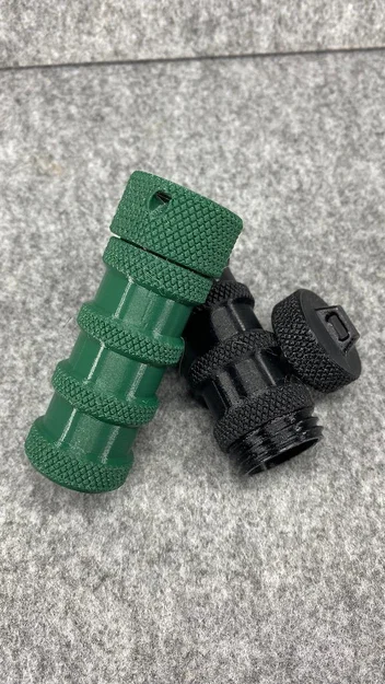 EDC-Container – Hộp nhỏ gắn móc khóa/balo - Image 1
