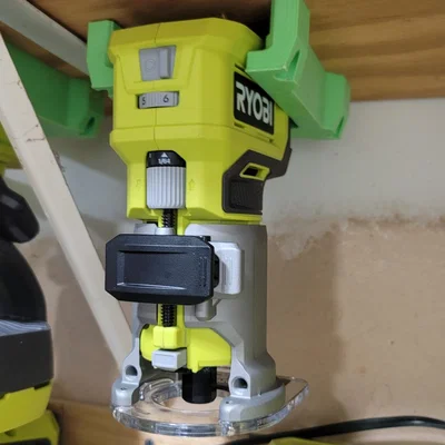 Giá treo máy phay cầm tay Ryobi 18V in 3D gọn gàng tiện lợi