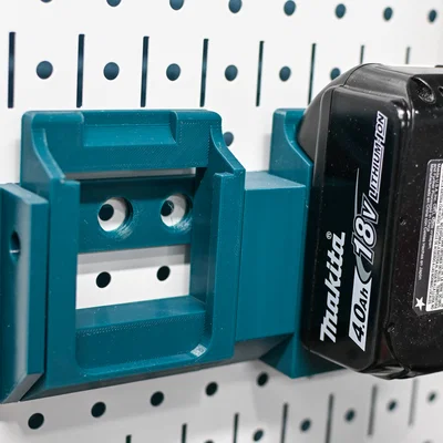 Giá treo pin Makita 18V cho Wall Control