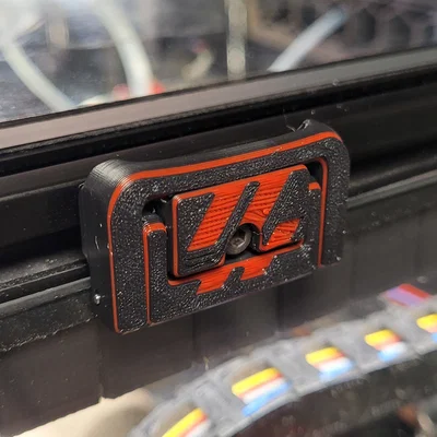 Tough Latch 2020 – Chốt giữ panel cho 2020 extrusion